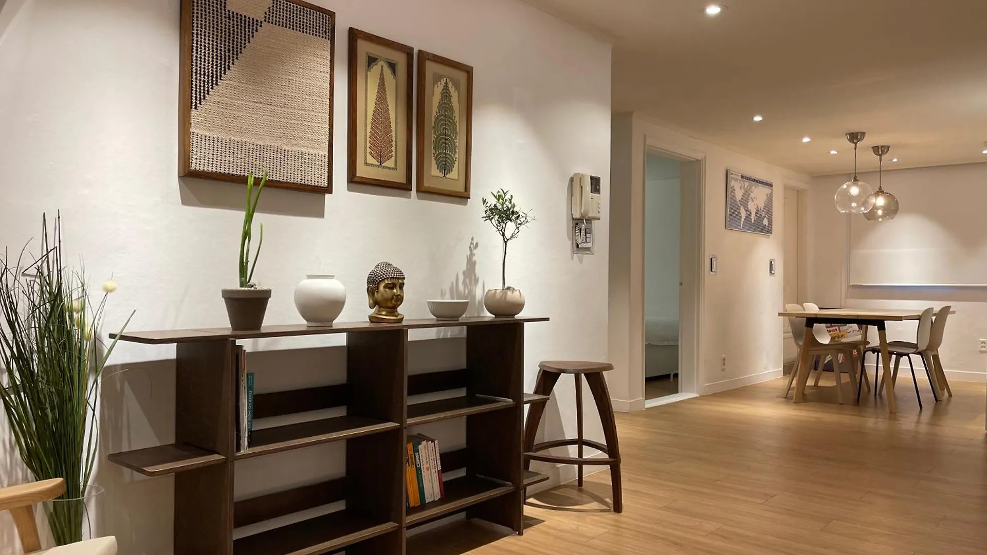 Apartment Ferienwohnung Upper House Nearby Coex Seoul